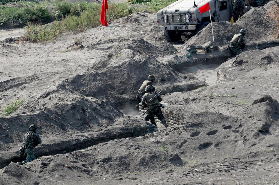 Taiwan soldier shore beach landing amphibious exercise