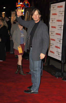 Kevin Sorbo at the LA premiere of Warner Bros. Pictures' Firewall