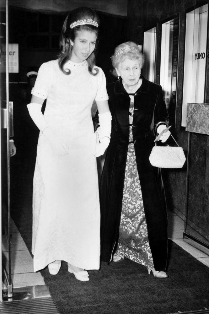 Princess Anne and Princess Alice in 1969 | WATFORD/Mirrorpix/Mirrorpix via Getty