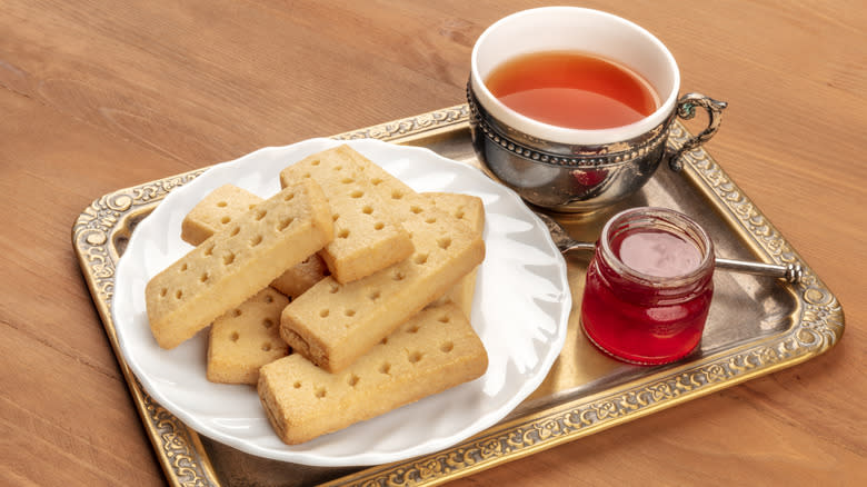shortbread on tray with tea