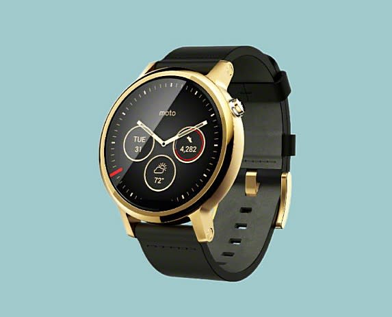 ▲Motorola推出2種尺寸的第二代Moto 360智慧手錶，依舊使用AndroidsWear平台。