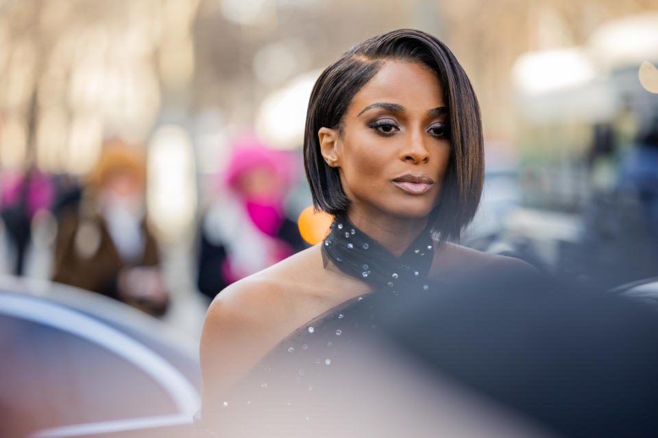 Les stars à la fashion week de Paris