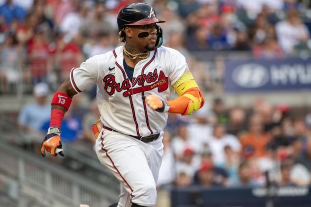 Braves' Ronald Acuña Jr. steals 70th base to create MLB 40-70 club