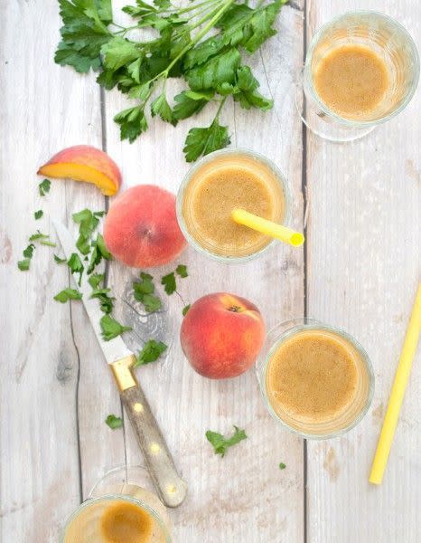 Smoothie-de-fruits-au-persil_reference