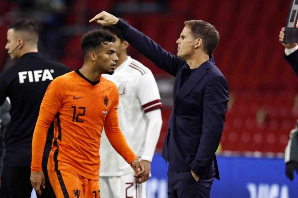 Frank de Boer making logical choices, earlier.