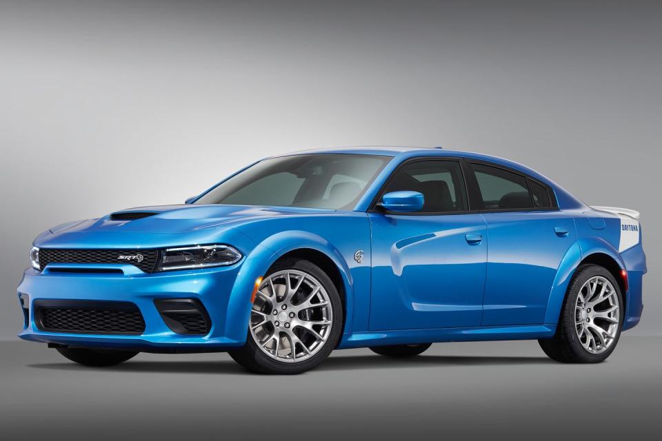 View 2020 Dodge Charger SRT Hellcat / Scat Pack Widebody Photos