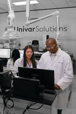 公司將繼續以 Univar Solutions 的名称和品牌運營，並保持其全球业务。