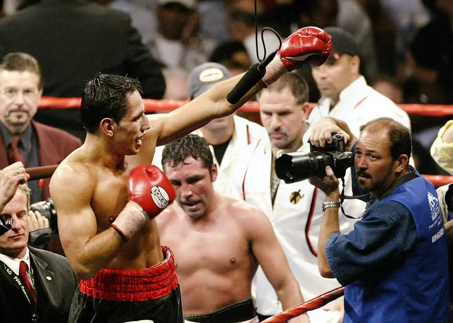 Oscar De La Hoya - Felix Sturm