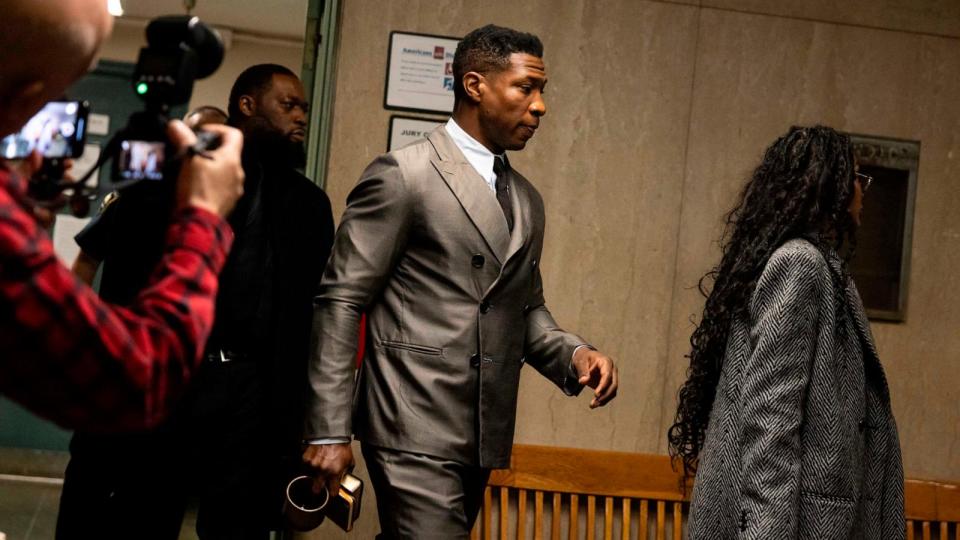 PHOTO: Jonathan Majors arrives at court for a jury selection on his domestic violence case, Wednesday, Nov. 29, 2023, in New York. (Yuki Iwamura/AP)