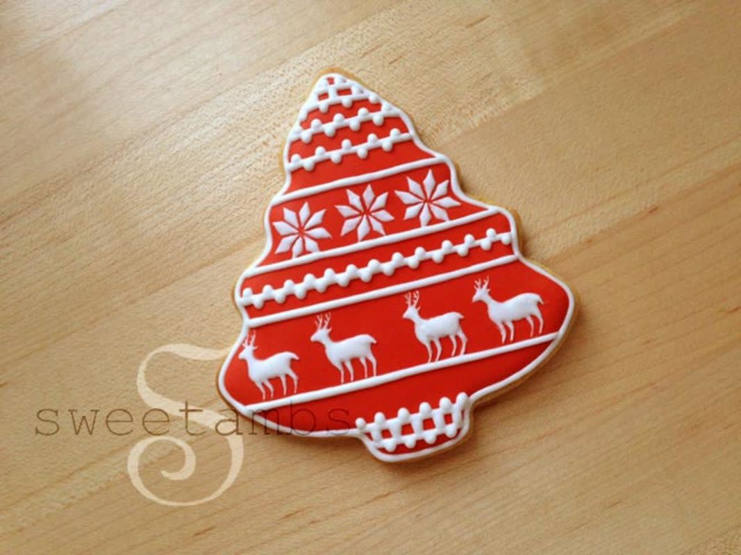 <p>SweetAmbs</p><p>These cookies are a little more intricate for more experienced cookie decorators.</p><p><strong>Get the recipe: <a href="https://www.sweetambs.com/tutorial/red-and-white-reindeer-christmas-cookies/" rel="nofollow noopener" target="_blank" data-ylk="slk:Red and White Reindeer Christmas Cookies;elm:context_link;itc:0;sec:content-canvas" class="link rapid-noclick-resp">Red and White Reindeer Christmas Cookies</a></strong></p>