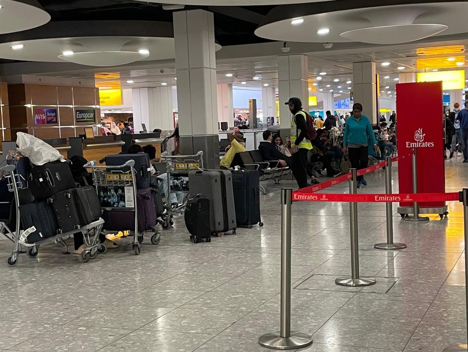 The hotel faces out into the arrivals section of Terminal 3 close to cafes and the Heathrow Express