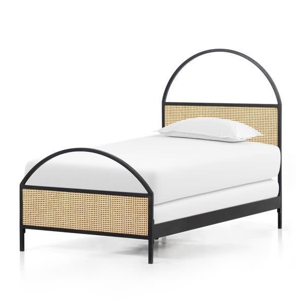 8) Natalia Bed