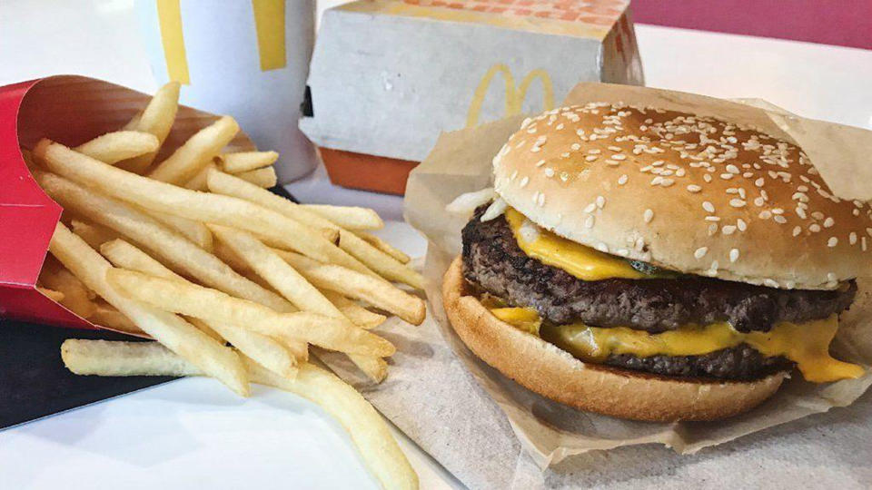 McDonald's announced Sept. 26, 2018, that it has removed artificial colors, flavors and preservatives from its top-selling burgers, including the Quarter Pounder and the Big Mac. (Photo by Grace Wong / Chicago Tribune/TNS/Sipa USA)