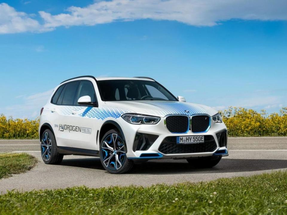 BMW iX5 Hydrogen氫燃料電池車。