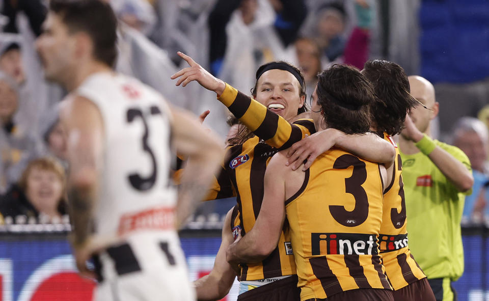 Jack Ginnivan in action for Hawthorn against Collingwood.