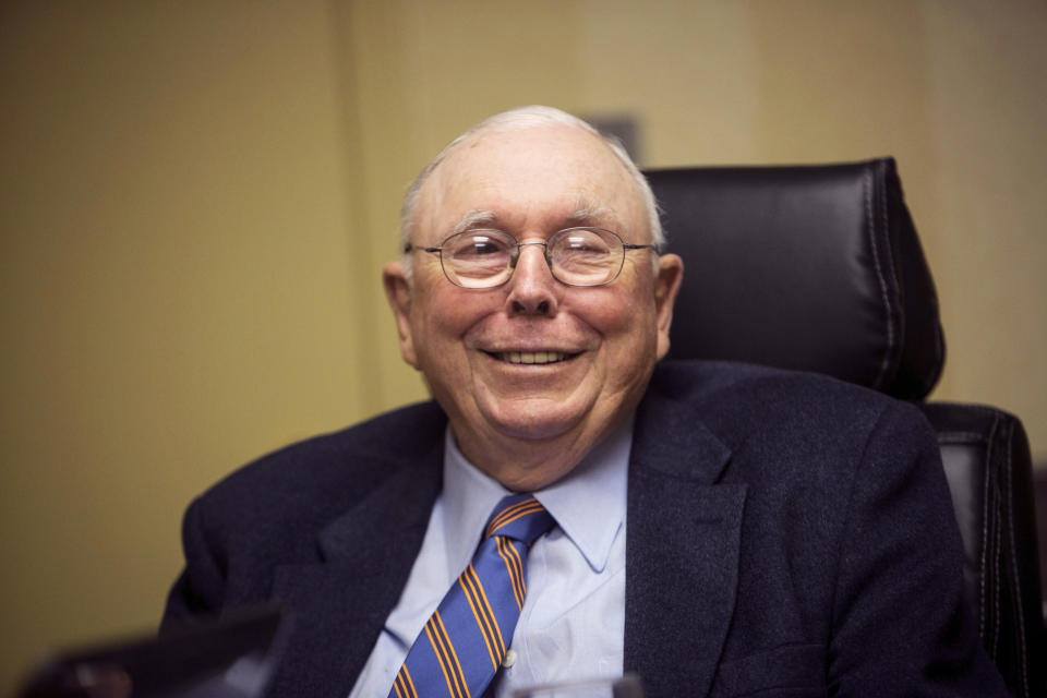 Vice-Chairman of Berkshire Hathaway Corporation Charlie Munger speaks to Reuters during an interview in Omaha, Nebraska May 3, 2013.  REUTERS/Lane Hickenbottom   (UNITED STATES - Tags: BUSINESS PROFILE)