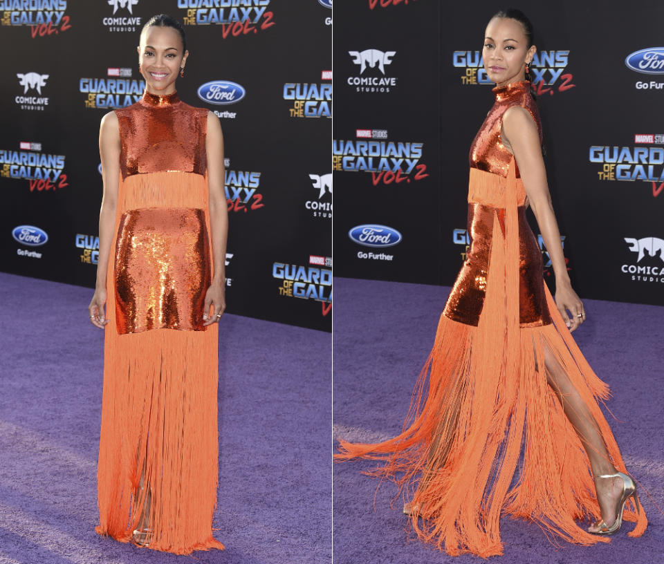 <p>Im Stehen pfui, im Laufen hui: Zoe Saldana trug auf der “Guardians of the Galaxy”-Premiere ein Fransendress von Emilio Pucci. (19. April 2017, Bilder: AP) </p>