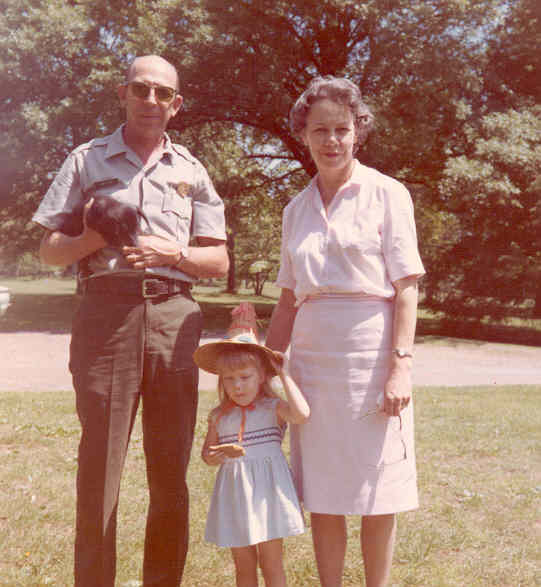 Kayci Cook stands between her grandparents John O. and Bee Cook at Chickamauga-Chattanooga National Military Park on the Georgia-Tennessee border in 1964.