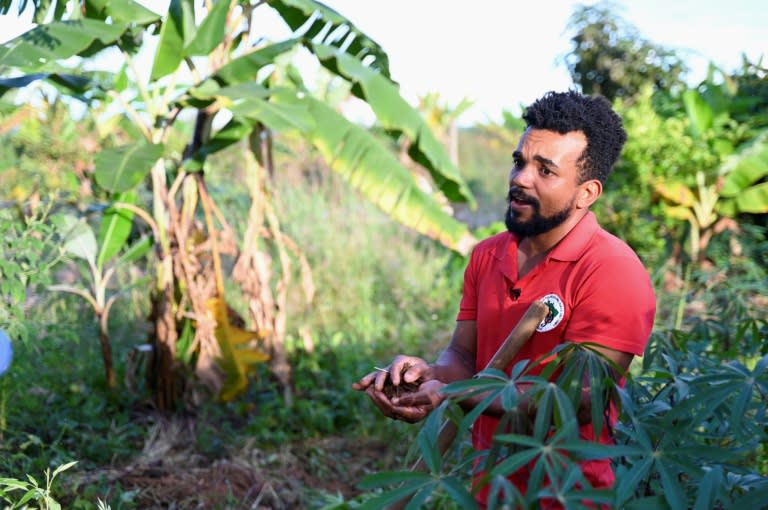 Adonilton Rodrigues, a local leader of the MST, speaks with AFP (EVARISTO SA)