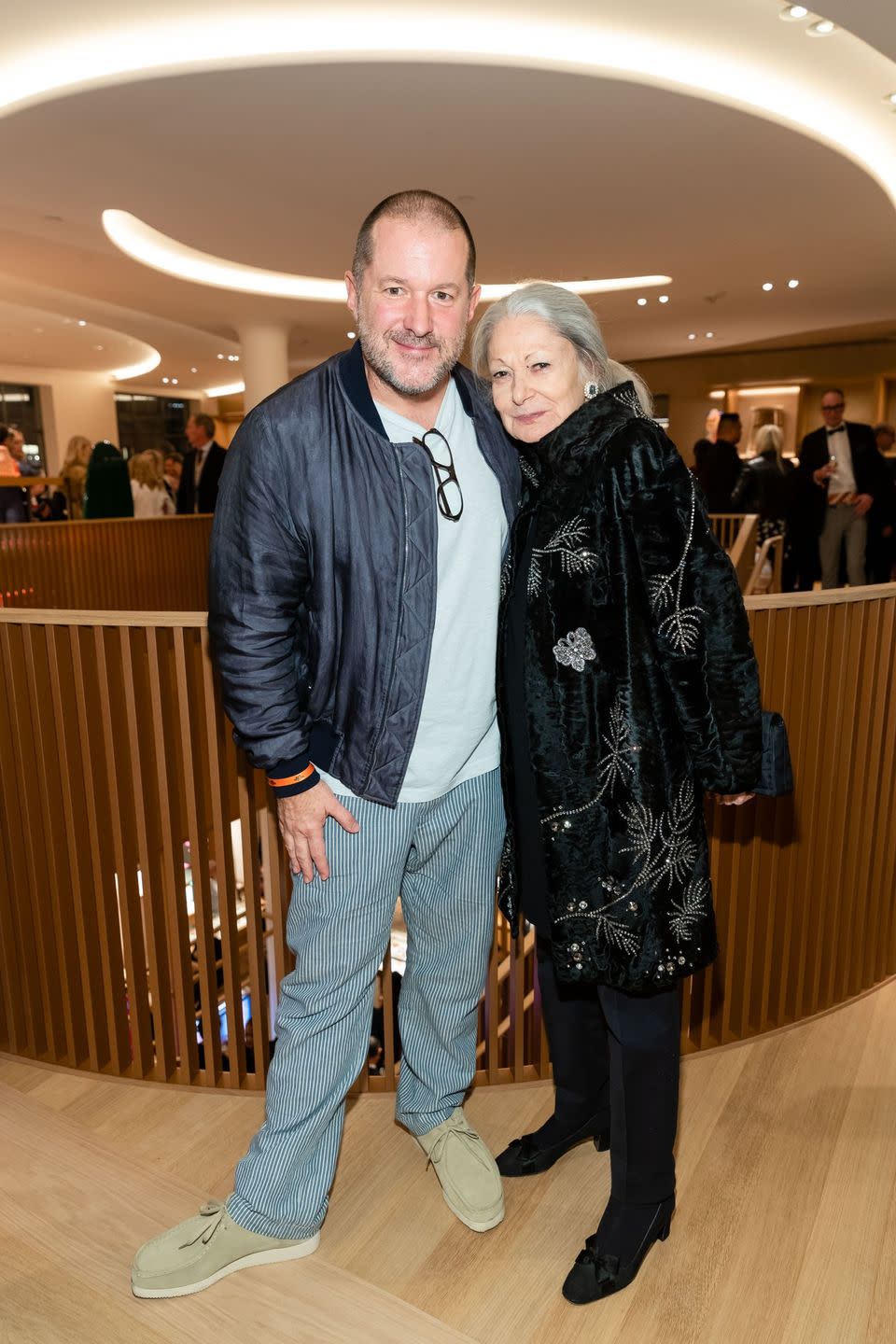 Jony Ive, Denise Hale