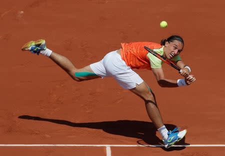 FILE PHOTO: Tennis - French Open - Roland Garros, Paris, France - 1/6/17 Ukraine's Alexandr Dolgopolov in action during his second round match against Switzerland's Stan Wawrinka Reuters / Gonzalo Fuentes