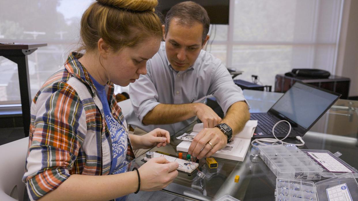 Freed-Hardeman University will begin training engineers for a full bachelor’s degree starting in fall of 2024.