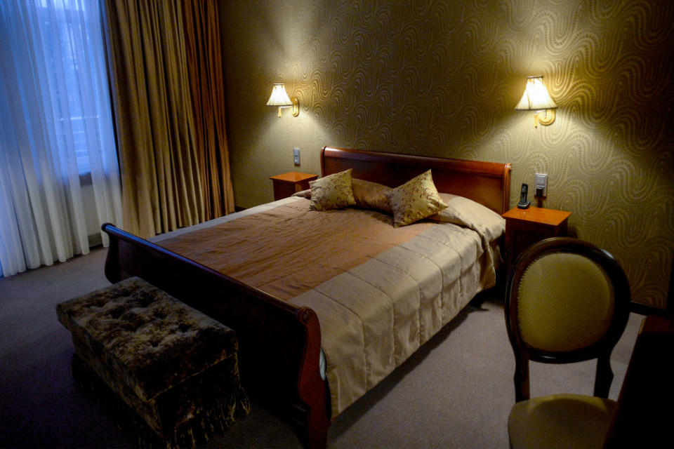 <p>Bedrest: Inside the bedrooms. It looks a bit dark to us! </p>