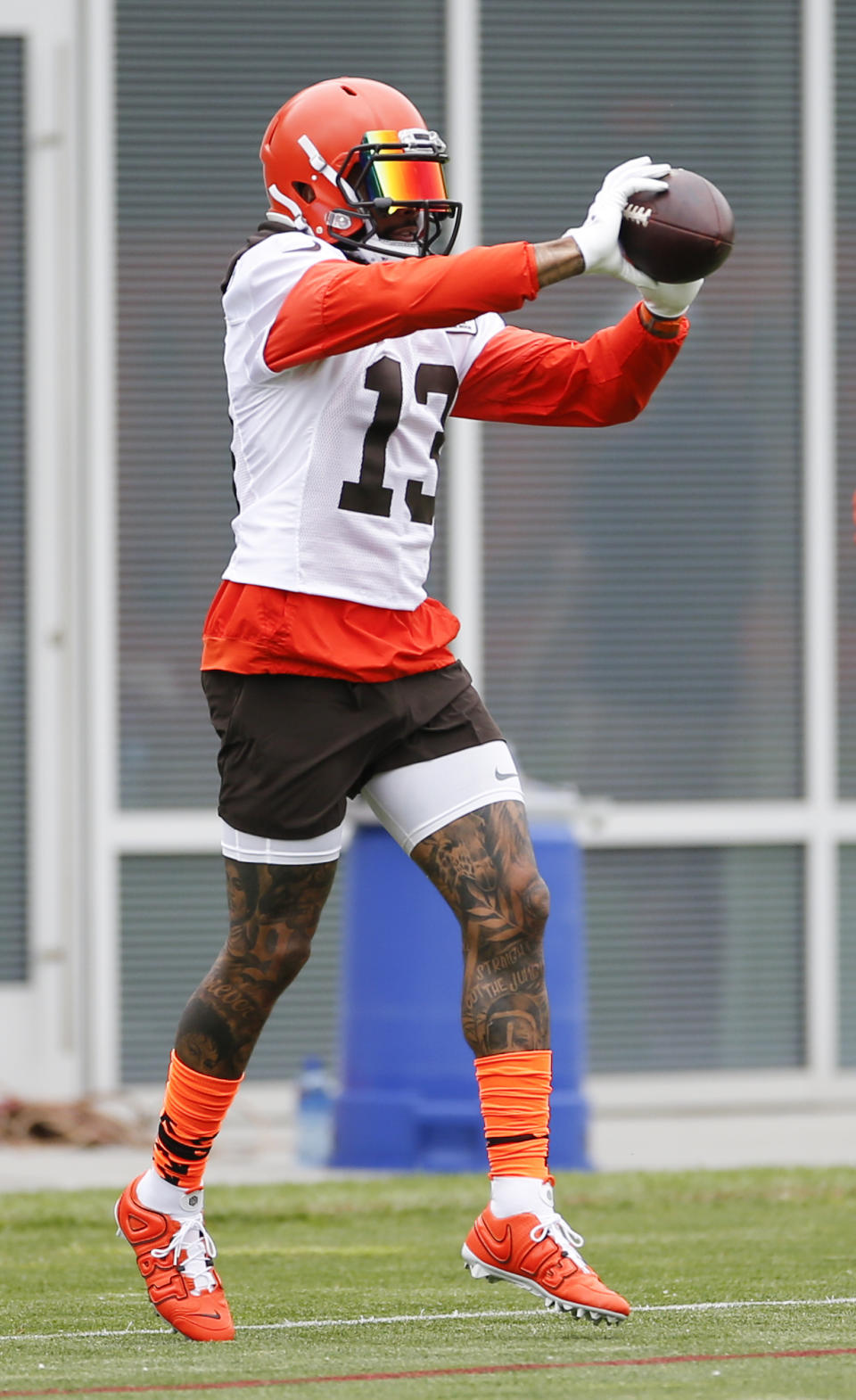 Cleveland Browns wide receiver Odell Beckham Jr. runs a drill at the team's NFL football training facility in Berea, Ohio, Tuesday, June 4, 2019. (AP Photo/Ron Schwane)