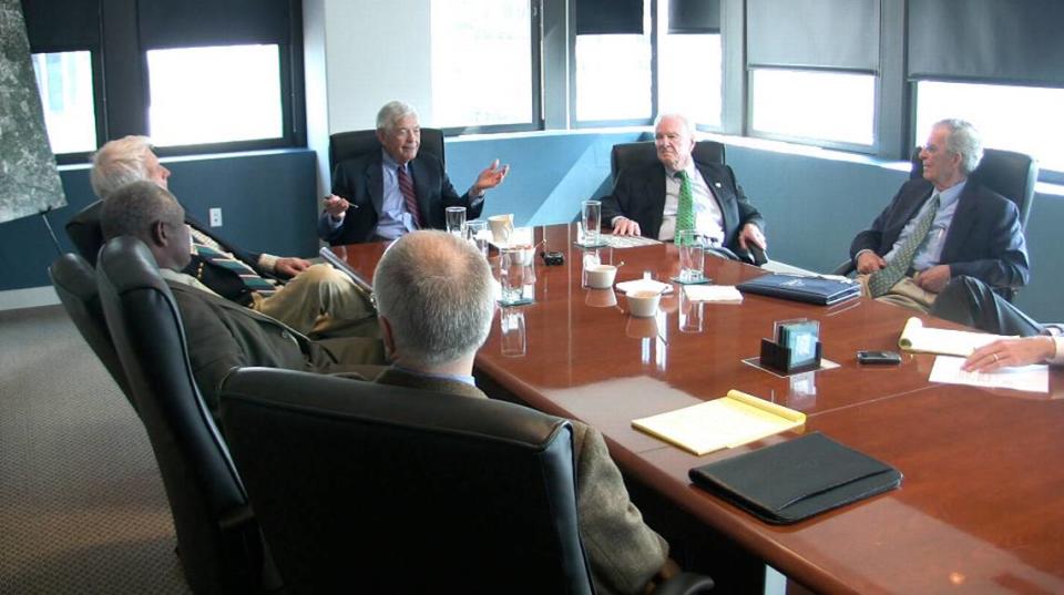 Five former center city leaders: former Charlotte mayor Harvey Gantt, second-left, former Charlotte Observer publisher Rolfe Neill, former Bank of America chairman and CEO Hugh McColl, center, former president of Ivey’s department store chain George Ivey, and former Charlotte city manager Wendell White, right, gathered at Charlotte Center City Partners to talk about the uptown organization’s accomplishments over the past 30 years on Tuesday, March 17, 2009. phillip c. hoffman/THE CHARLOTTE OBSERVER