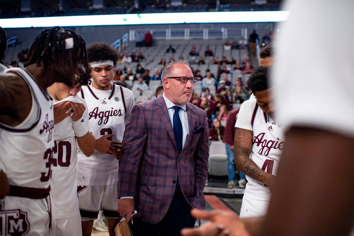 Going into Wednesday night’s game with Florida, Texas A&M Coach Buzz Williams and the Aggies are unbeaten in SEC play, 4-0, and 12-5 overall. Texas A&M will face Kentucky in Rupp Arena on Saturday.