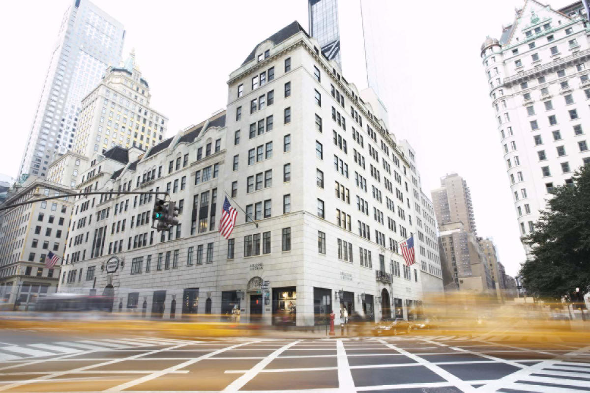 Bergdorf Goodman salon owner reportedly planning to revamp space