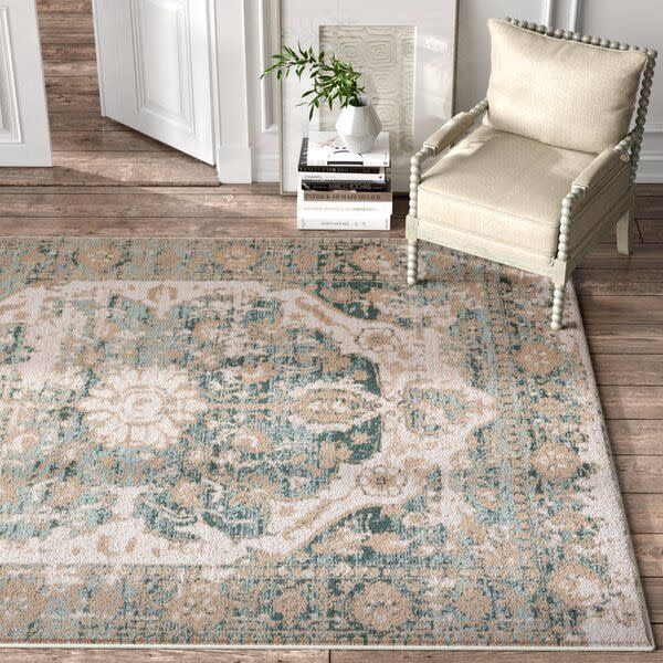 1) Decrescendo Distressed Vintage Medallion Oriental Blue/Beige Area Rug