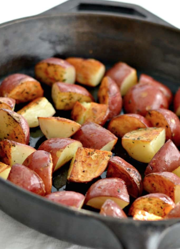 <p>Happily Unprocessed</p><p>These skillet-roasted rosemary red potatoes are crispy outside and butter-tender inside.</p><p><strong>Get the recipe: <a href="https://happilyunprocessed.com/skillet-roasted-rosemary-red-potatoes/" rel="nofollow noopener" target="_blank" data-ylk="slk:Skillet Roasted Rosemary Red Potatoes;elm:context_link;itc:0;sec:content-canvas" class="link rapid-noclick-resp">Skillet Roasted Rosemary Red Potatoes</a></strong></p>