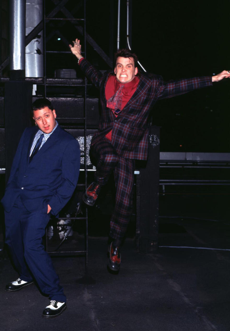Dicky with Bosstones’ Joe Gittleman in ’97. (Credit: Patti Ouderkirk/WireImage)