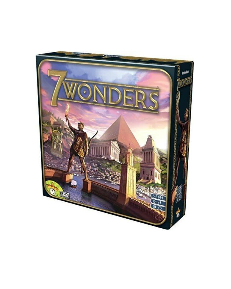 2010: 7 Wonders