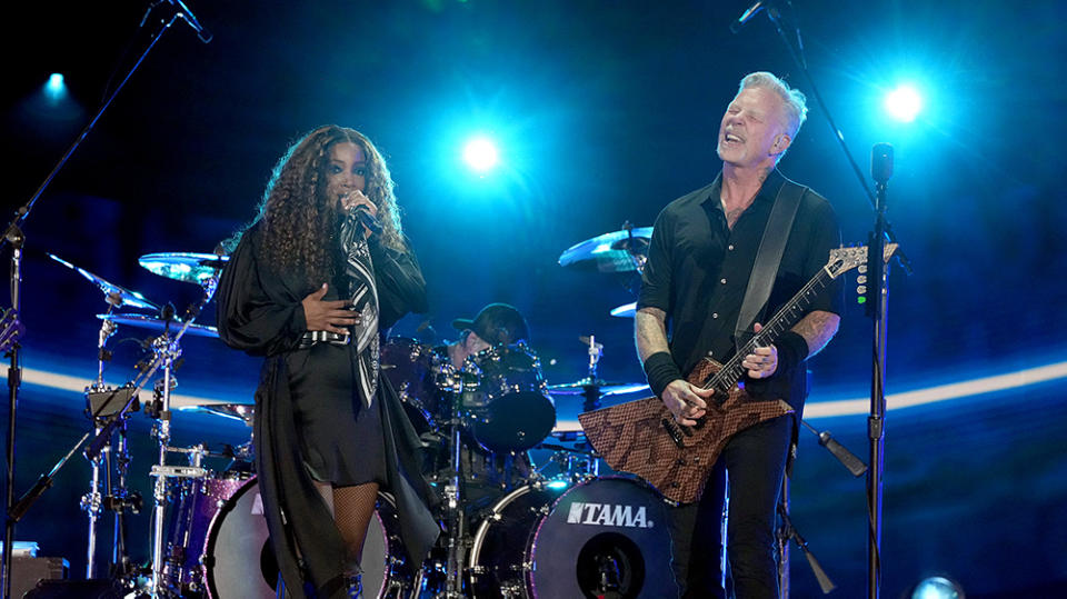 mickey guyton metallica global citizens 2022