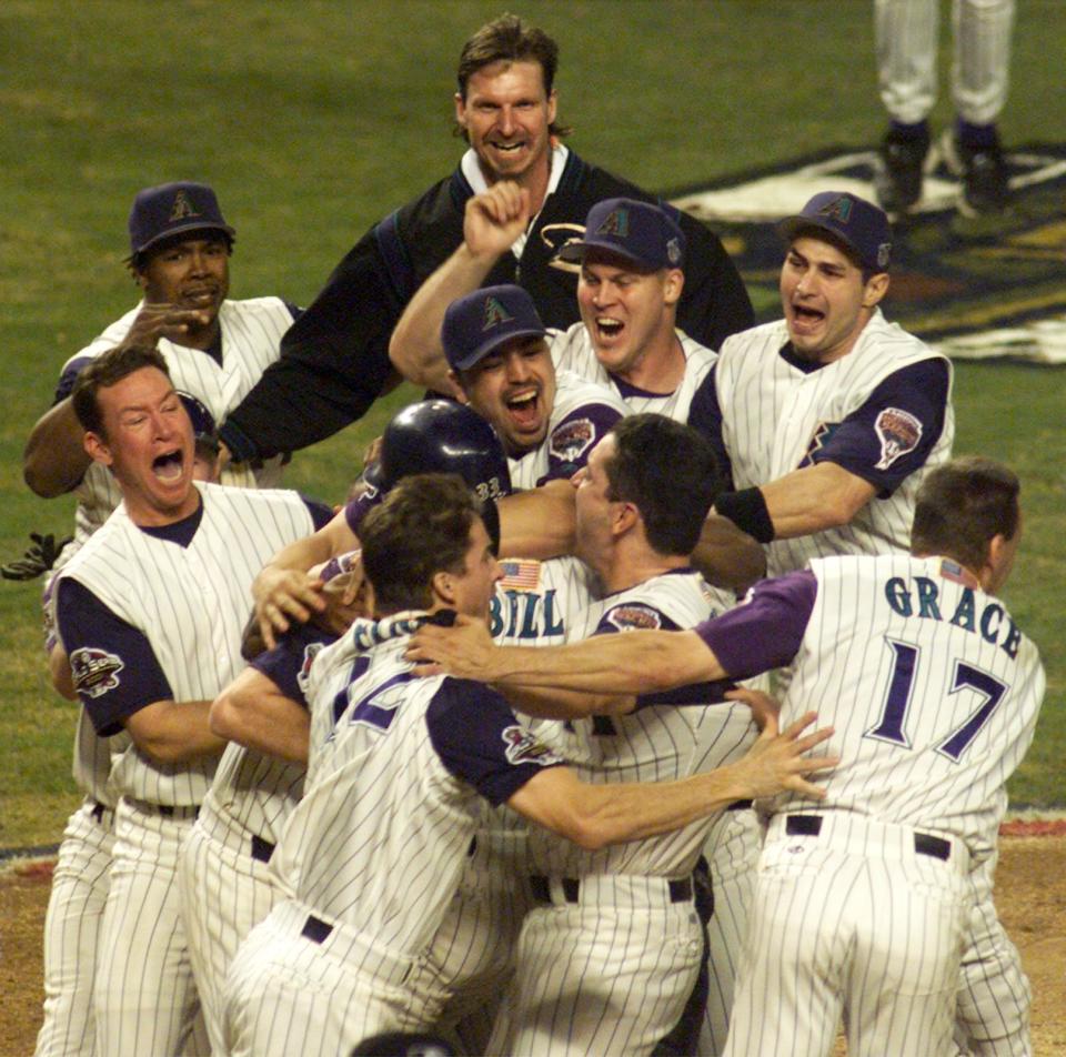 Luis Gonzalez's broken-bat bloop hit off the Yankees' indomitable closer, Mariano Rivera, in the bottom of the ninth in Game 7 wins the 2001 World Series for the Diamondbacks and brings Arizona its first major professional sports championship.