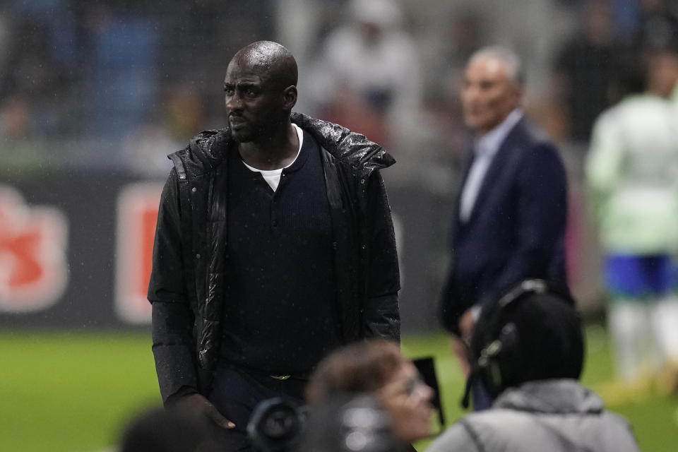 ARCHIVO - El técnico de Ghana Otto Addo durante el amistoso contra Brasil en Le Havre, Francia, el 23 de septimbre de 2022. (AP Foto/Christophe Ena, File)