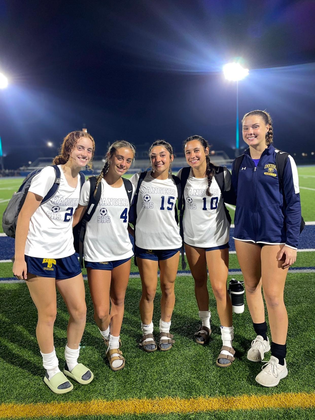 Spencerport's Emma Watson, Lindsay Lenhard, Jamie Keens, Kendall Mesh and goalkeeper Cate Burns.