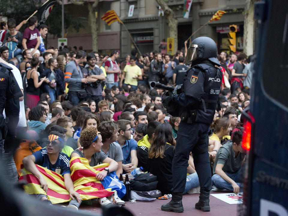 Catalonia: Thousands take to streets of Barcelona to protest crackdown on separatists