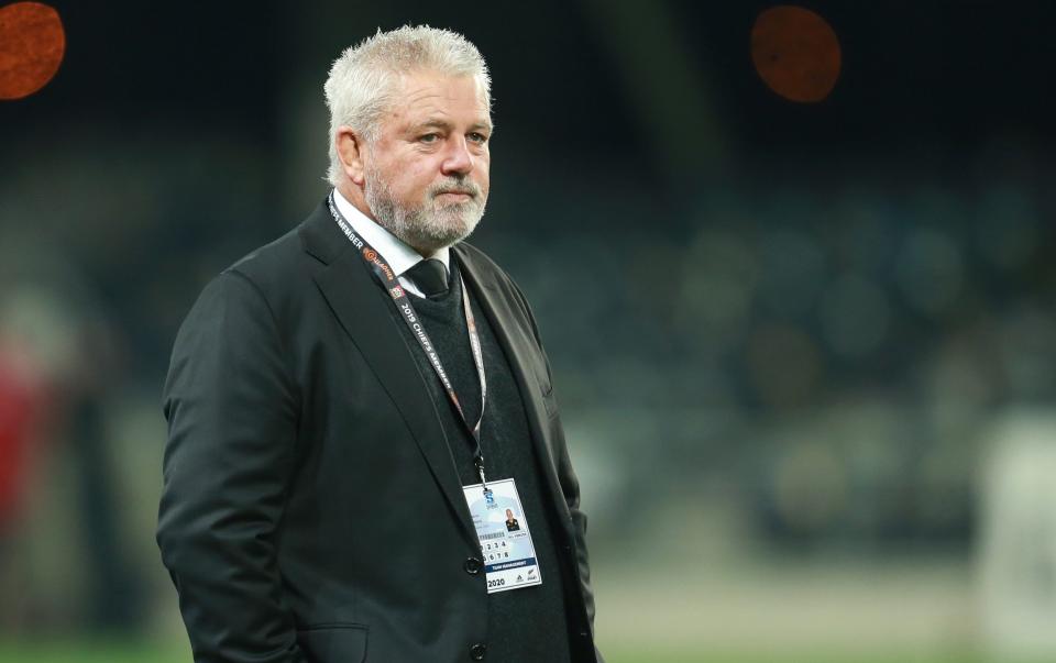 Head coach of the Chiefs Warren Gatland looks on before the round 1 Super Rugby Aotearoa match between the Highlanders and Chiefs at Forsyth Barr Stadium on June 13, 2020 in Dunedin, New Zealand - GETTY IMAGES