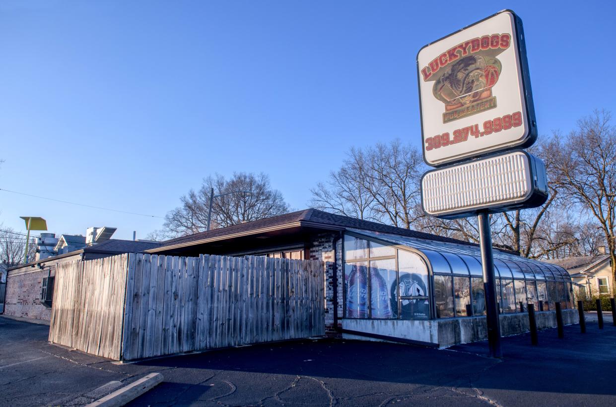 The former site of Lucky Dogs Pub and Eatery at 701 N. 4th Street in Chillicothe is slated to become a Dunkin' Donuts.