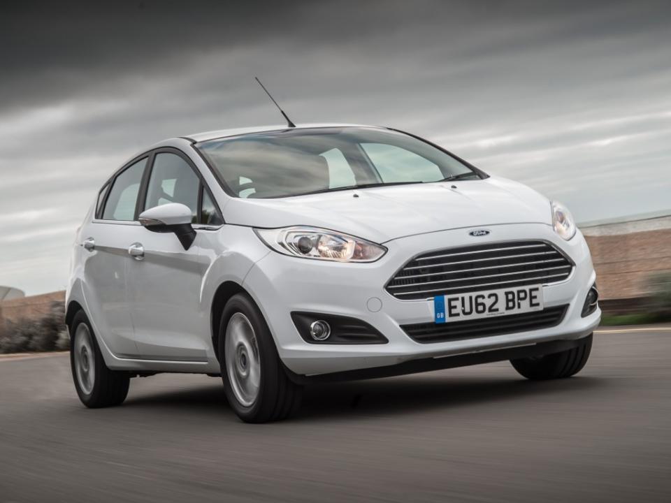 ford_fiesta_5-door_uk-spec_8.jpg