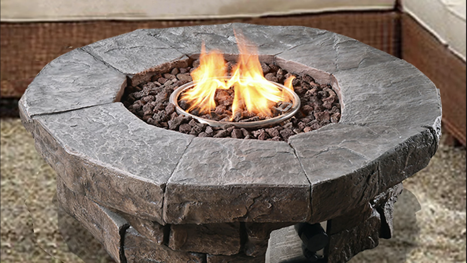 Warm up alongside this fire pit during the seasons ahead.