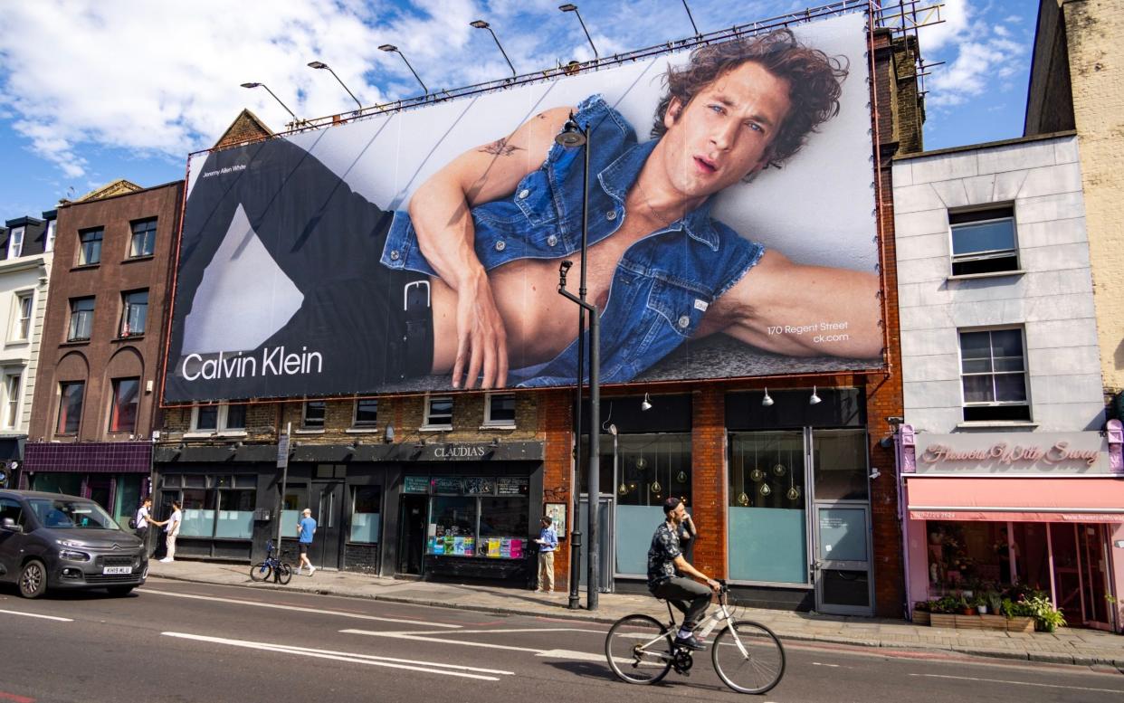 The billboard featuring Jeremy Allen White stretches across the front of four properties in Hackney, east London