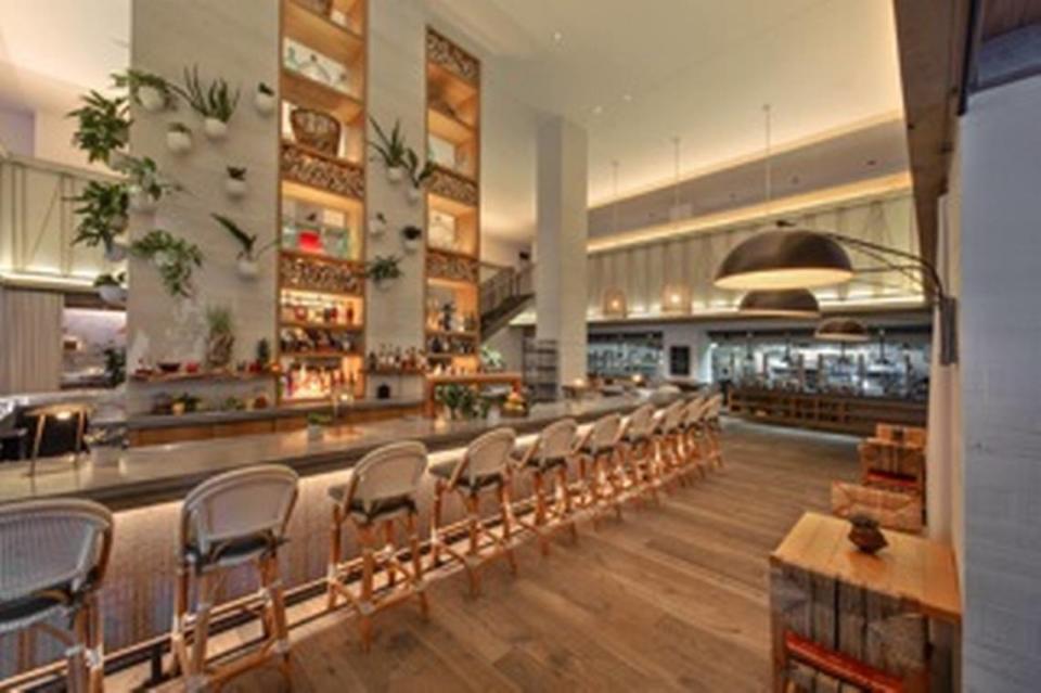 Habitat at 1 Hotel South Beach ofrecerá un brunch de Pascua el domingo 31 de marzo de 11 a.m. a 1:30 p.m. por un precio de $85  por persona y $45  por niño. 