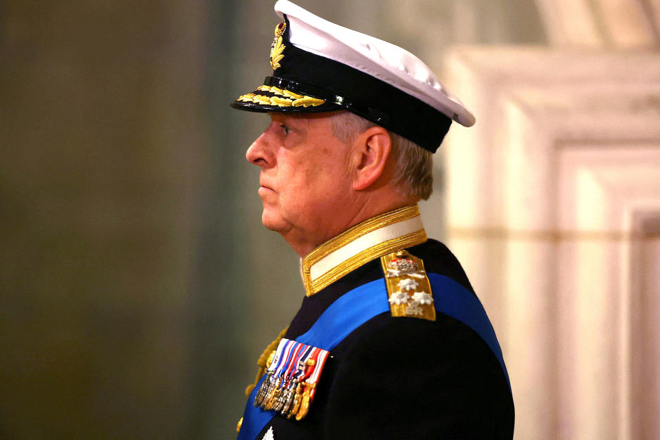 Every Emotional Photo of the Queen's Children Guarding Her Coffin