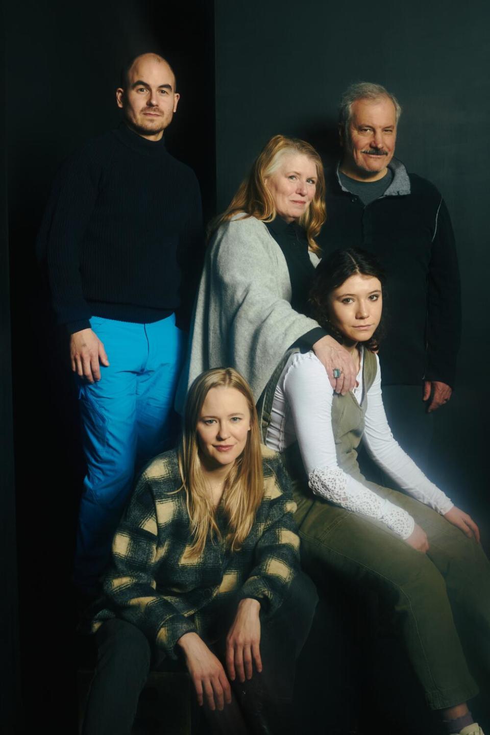 Kelly O'Sullivan, Alex Thompson, Tara Mallen, Katherine Mallen Kupferer and Keith Kupferer of "Ghostlight."