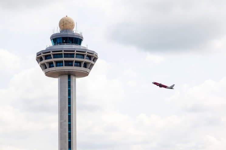 Changi Airport&#39;s Terminal 2 closed after fire breaks out