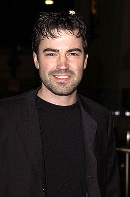 Ron Livingston at the Hollywood premiere of Vanilla Sky